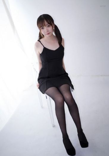 强硬挺进朋友漂亮的娇妻_HD电影免费在线